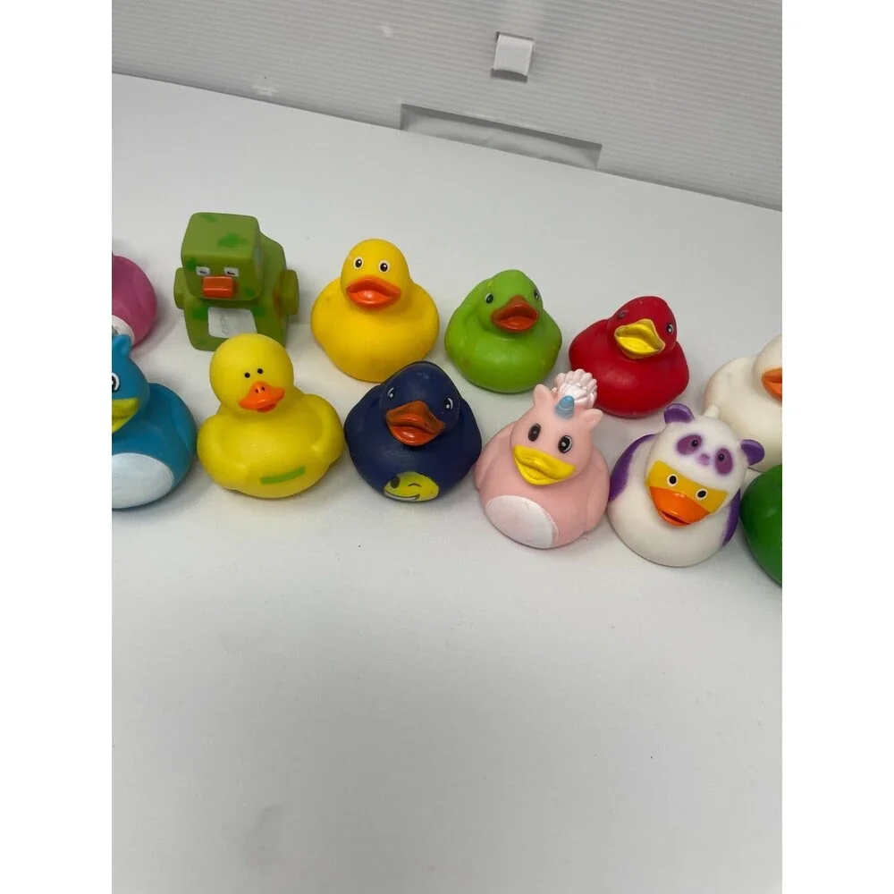 Mixed Lot of 20+ Collectible Rubber Duckies Ducks Oriental trading Rinco BMI